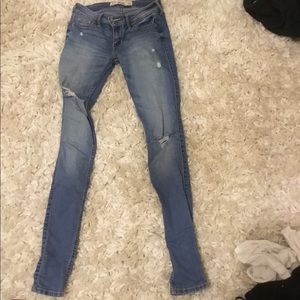 Hollister jeans. Fits like a xsmall to a small